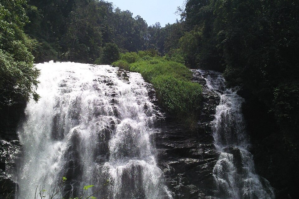 coorg height from sea level, height of coorg from sea level, coorg height in feet, coorg height in meters, coorg height above sea level, coorg sea level height