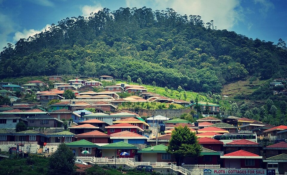 Ooty Height from Sea Level: Complete Guide to Ooty Elevation, Climate & Hill Station Facts (2026)