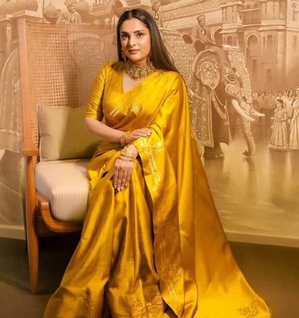 Ramya biography, Ramya actress biography, Divya Spandana biography, Ramya age, Ramya family, Ramya education, Ramya net worth